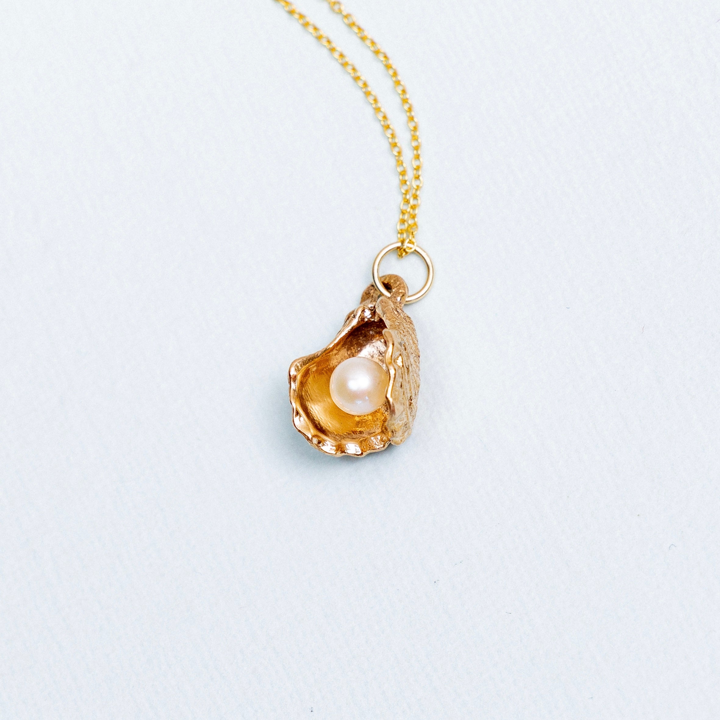 Bronze Peekaboo Oyster Pendant