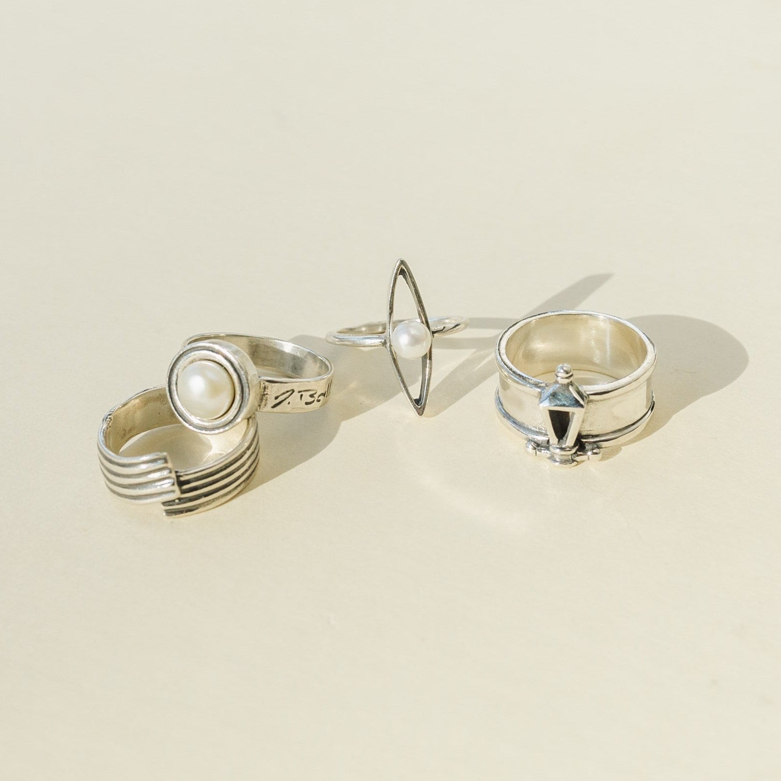 Deceaux Pearl Ring