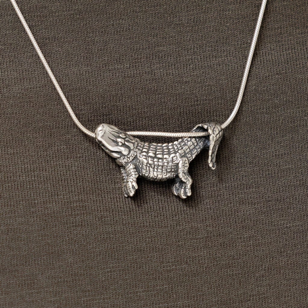 Silver Dangling Alligator Pendant
