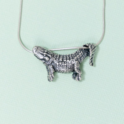Dangling Alligator with Chain