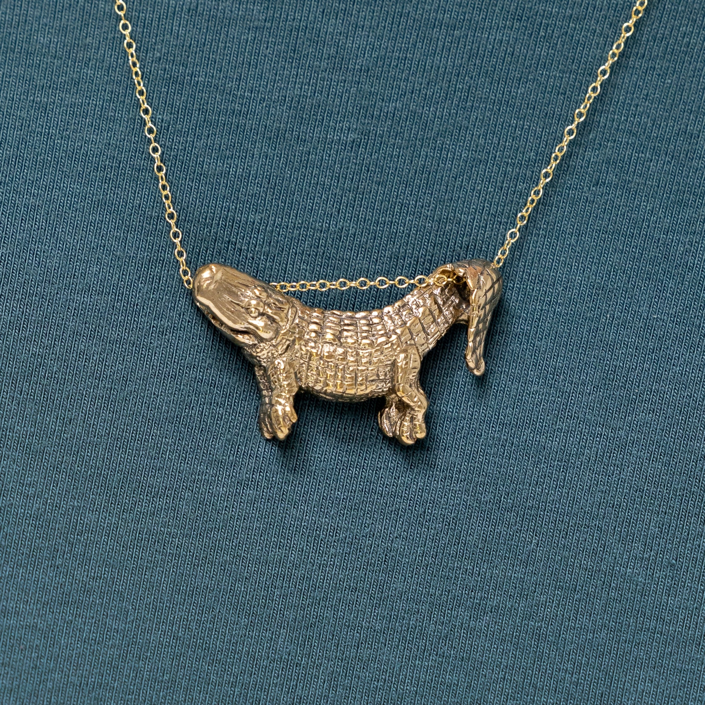 Bronze Dangling Alligator Pendant
