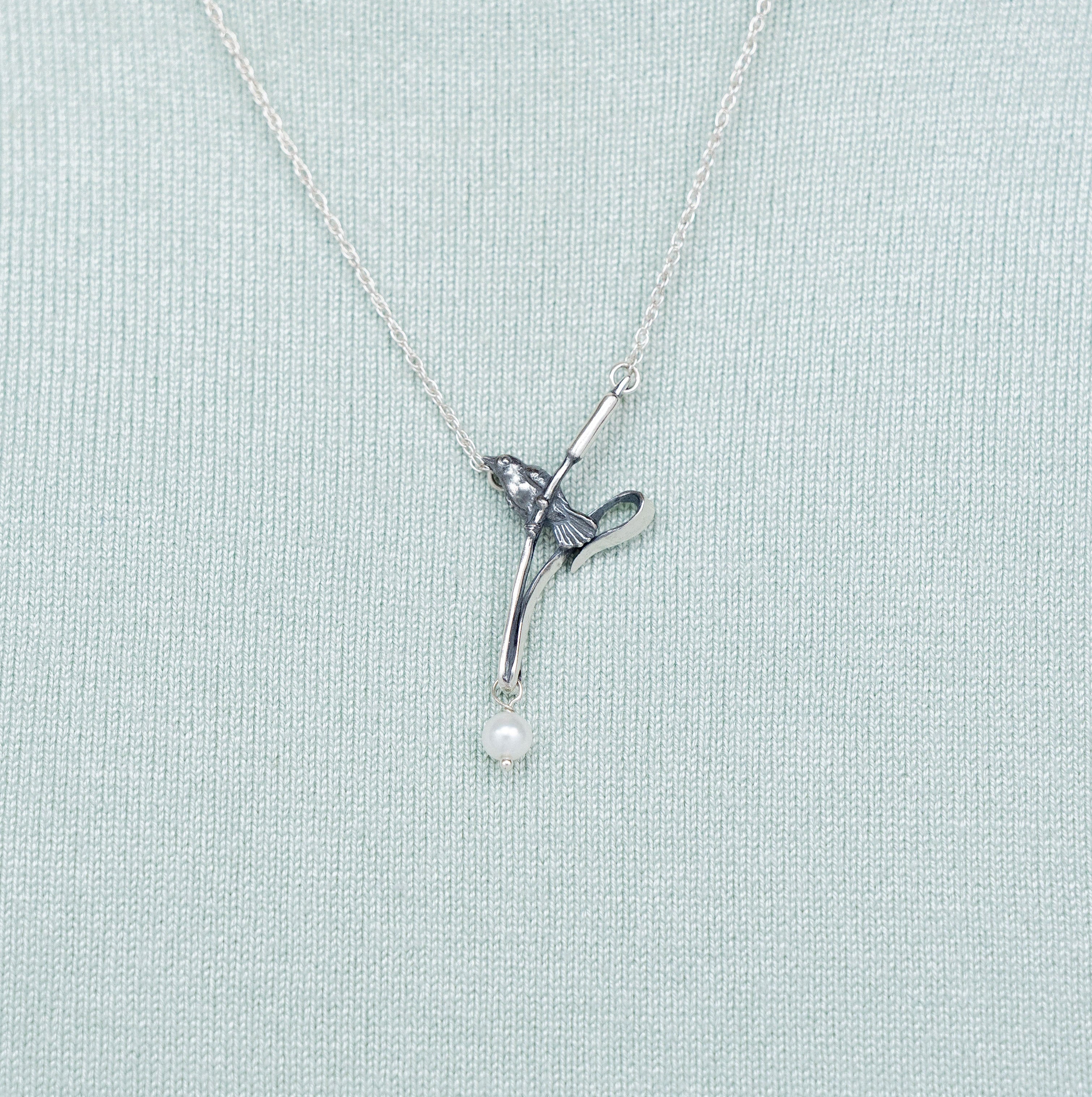 Black Bird Pearl Necklace