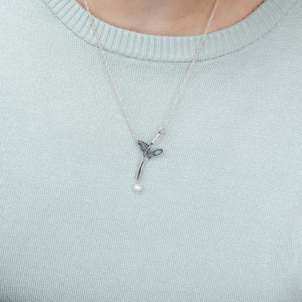 Black Bird Pearl Necklace