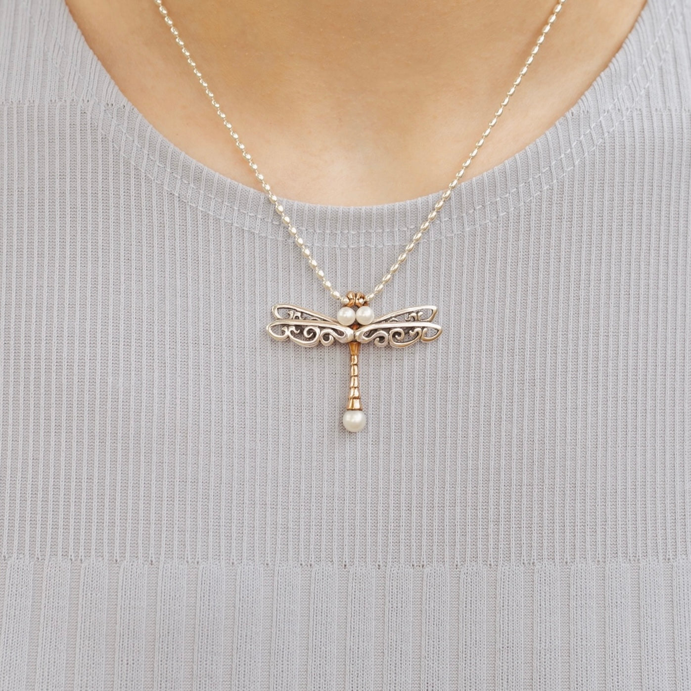 Nouveaux Dragonfly Pendant