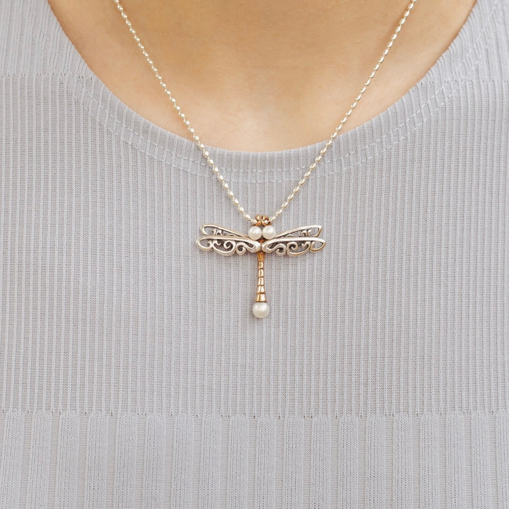 Nouveaux Dragonfly Pendant