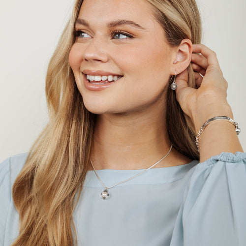Deceaux Pearl Pendant
