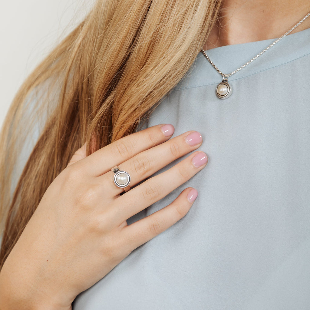 Deceaux Pearl Ring
