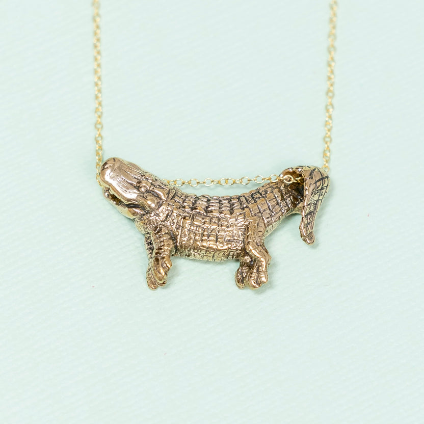Bronze Dangling Alligator Pendant