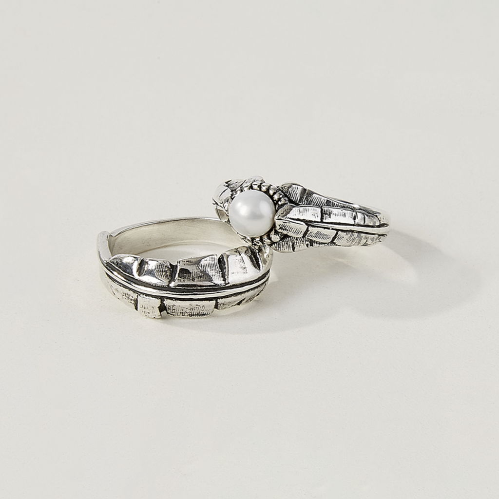 Banana Leaf Pearl Ring