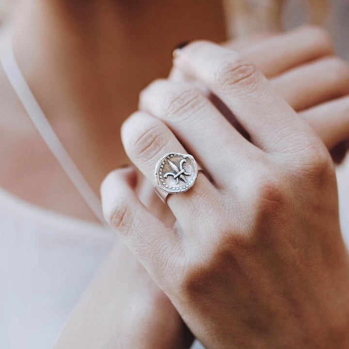 Fleur de Lis Doubloon Ring