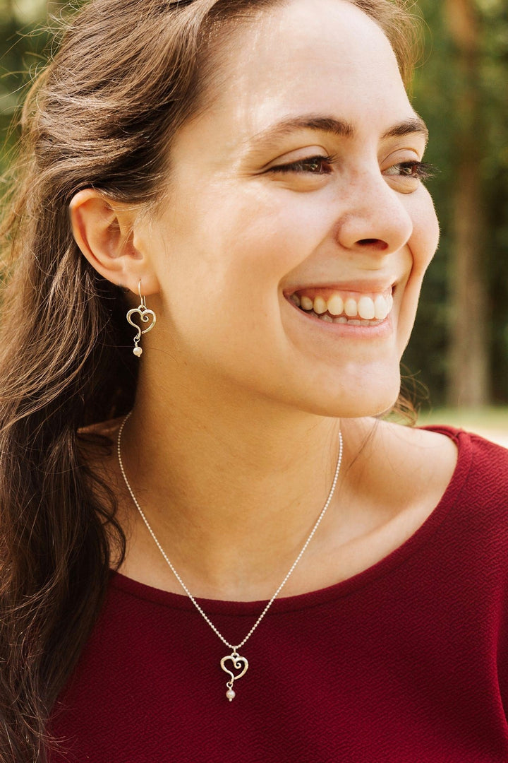 Nouveaux Heart Earrings