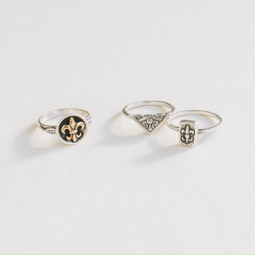 Fleur de Lis Roux Ring