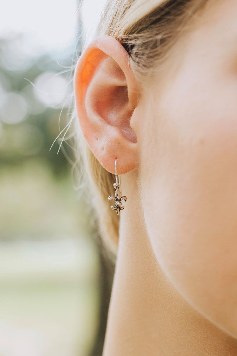 Fleur de Lis Mini Earrings