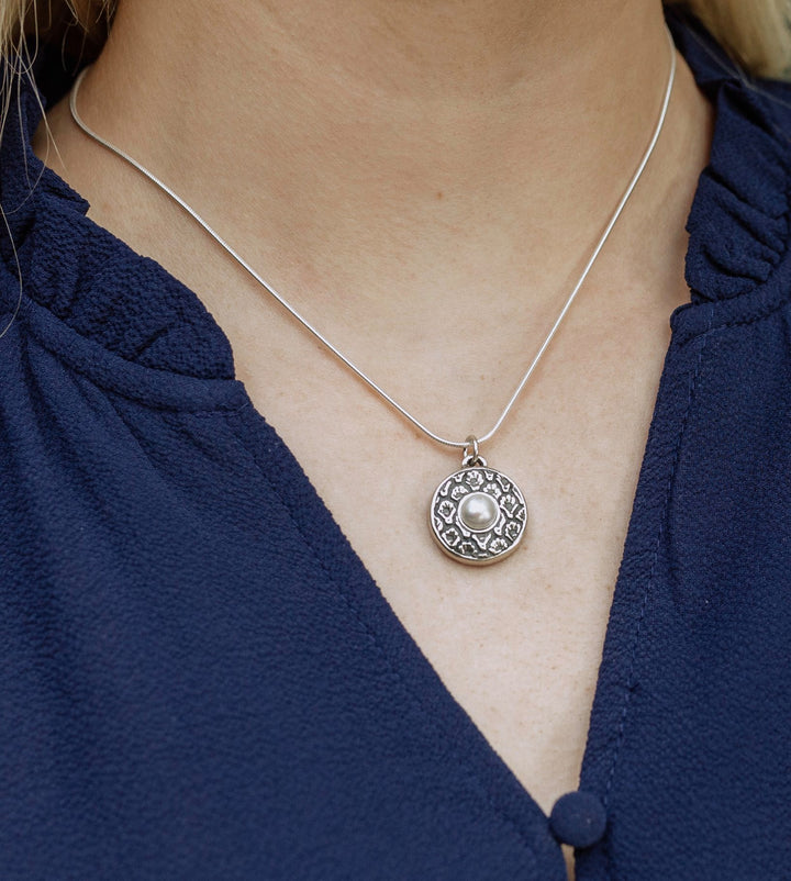 Coquille Pendant