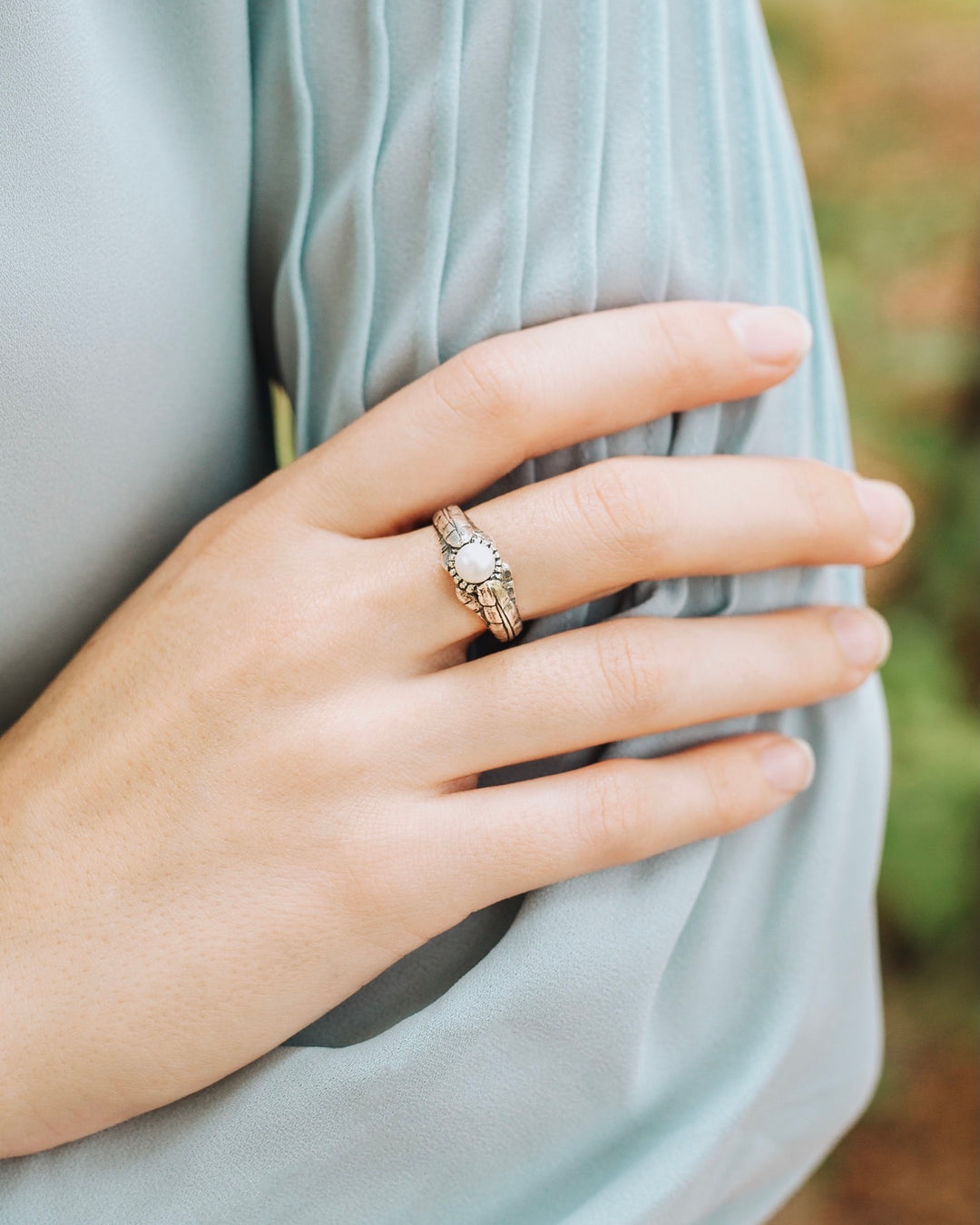 Banana Leaf Pearl Ring