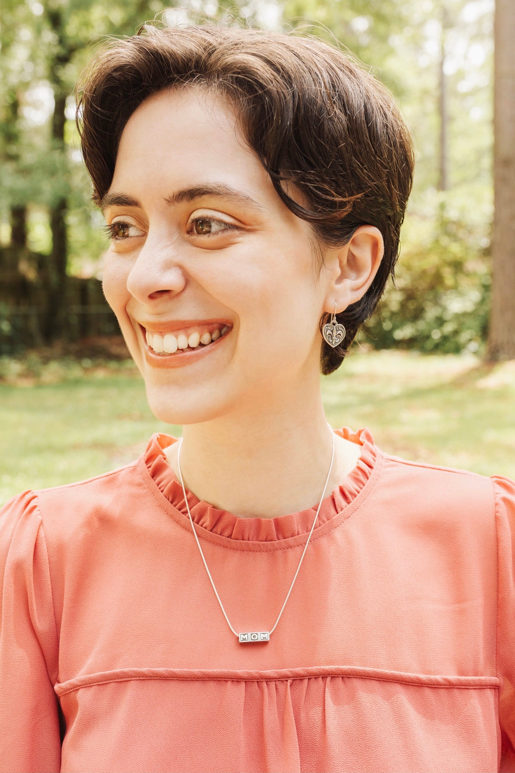 Mom Brique Pendant