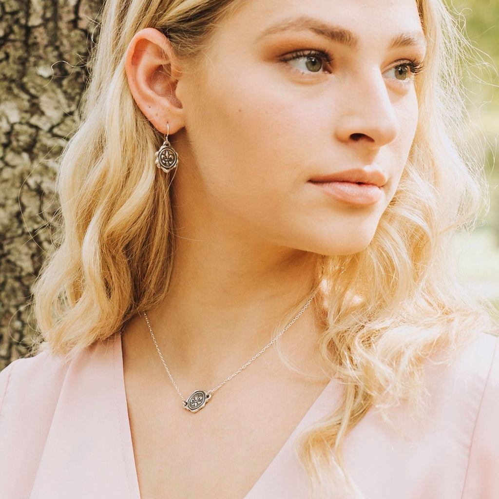 Cachet Fleur-de-Lis Earrings