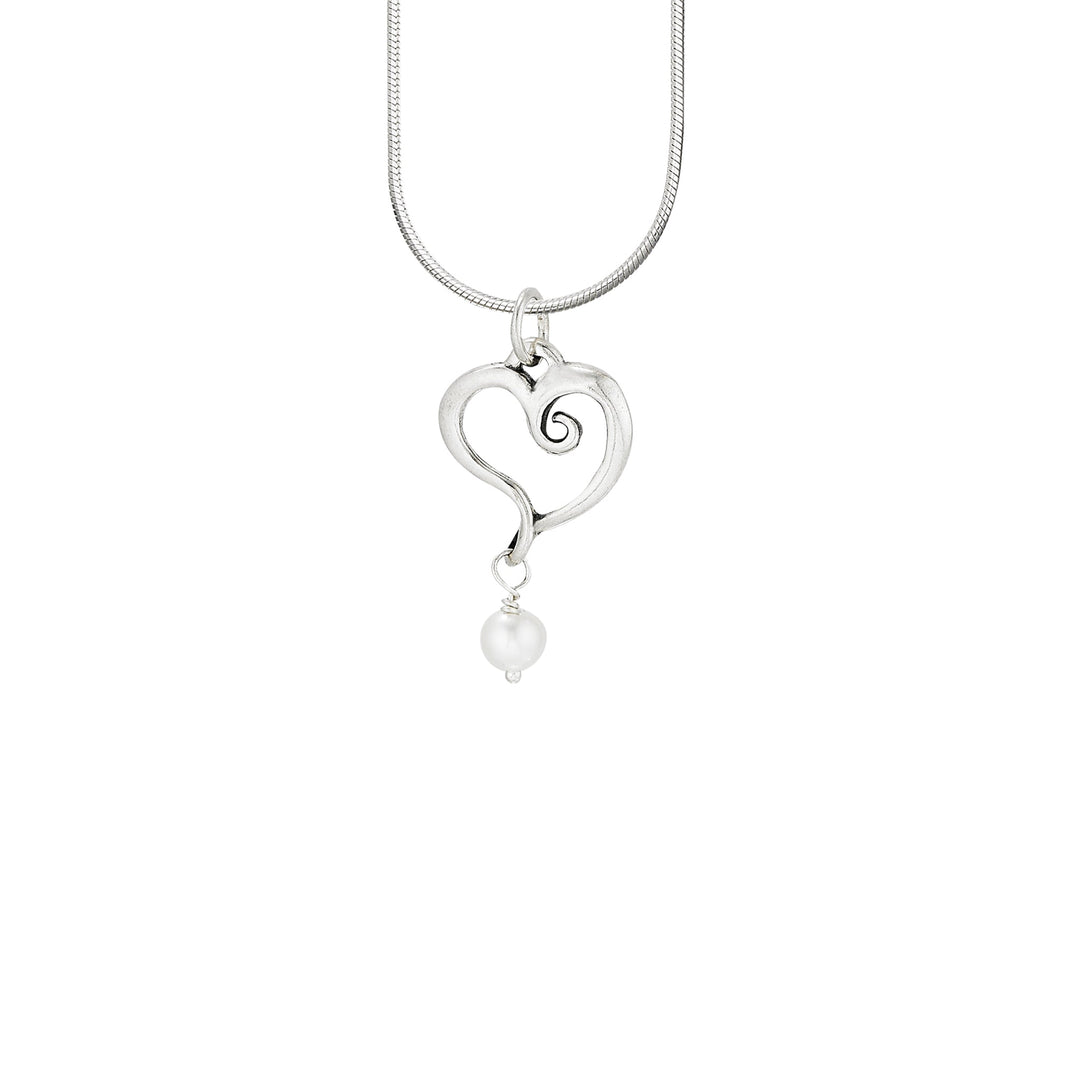 Nouveaux Heart Pendant