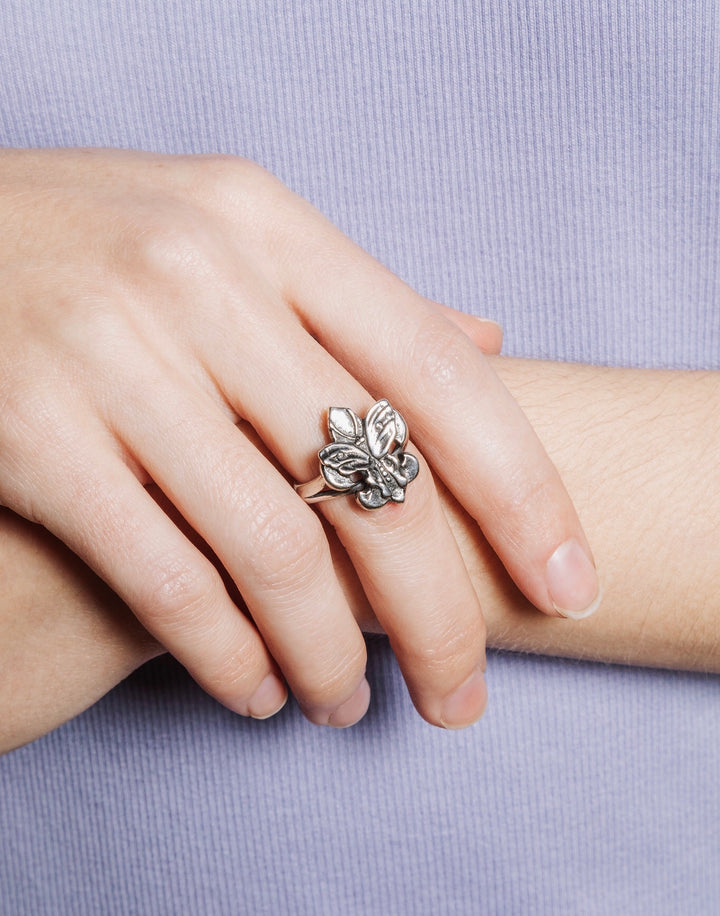 Fleur de Lis Butterfly Ring