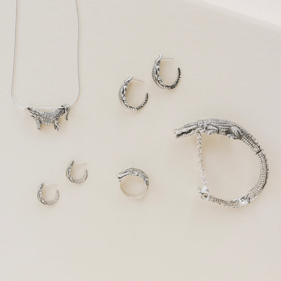 Gator Dangling Pendant