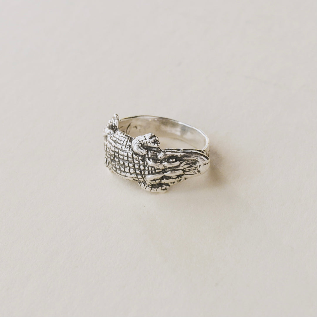 Alligator Ring