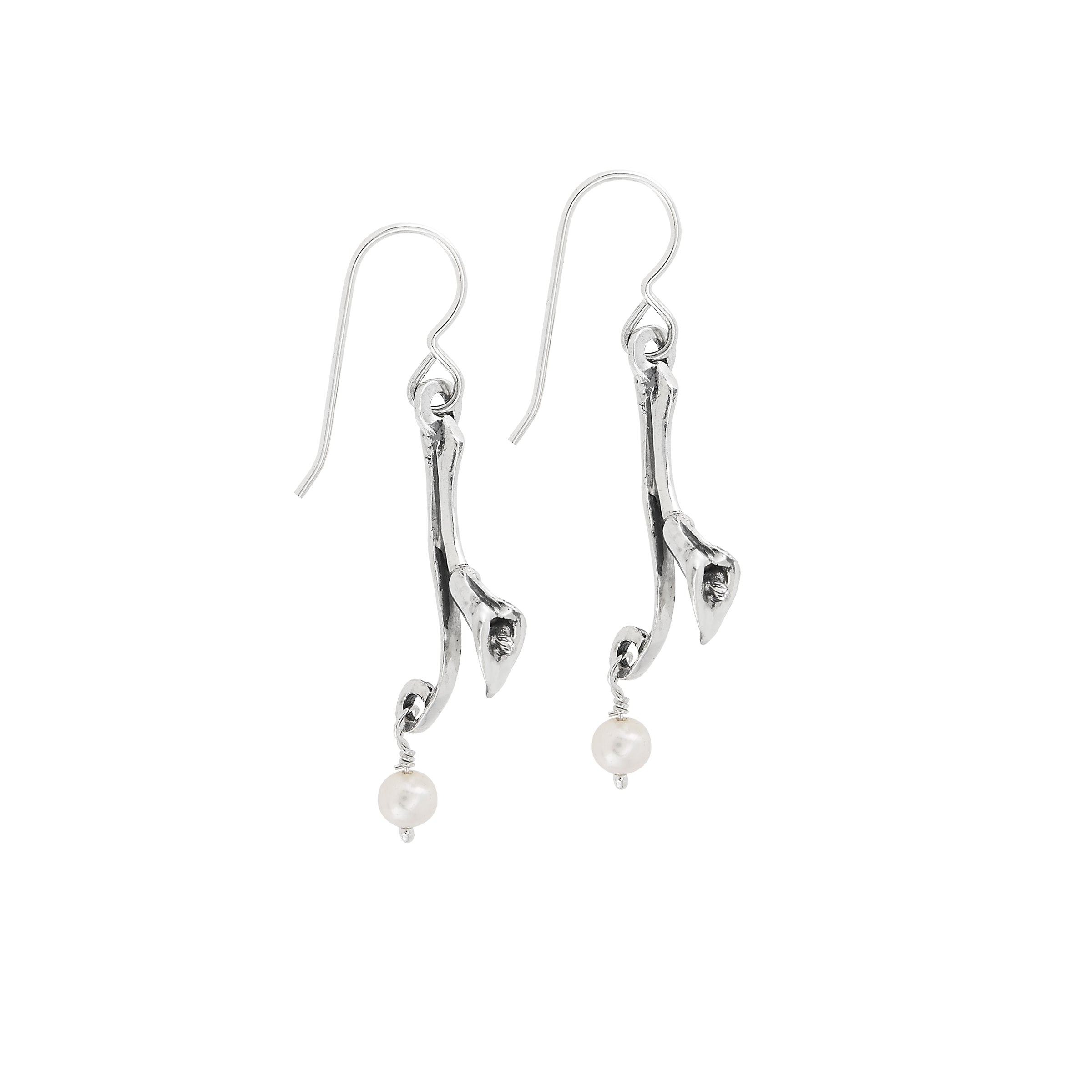 Sterling silver calla lily pearl dangle earrings with freshwater pearls